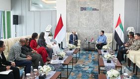 Menteri Badan Usaha Milik Negara (BUMN) Erick Thohir bertemu dengan Wakil Menteri Investasi Uni Emirat Arab (UEA) Mohammad Alhawi.
