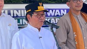Gubernur DKI Jakarta, Pramono Anung menyampaikan duka mendalam atas wafatnya pengusaha nasional sekaligus anggota DPR RI, Rachmat Gobel, yang meninggal dunia pada Jumat, 10 Juli 2026 dini hari.
