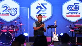 Menjelang Hari Ulang Tahun HUT Partai Demokrat, Ketua Umum Partai Demokrat Agus Harimurti Yudhoyono (AHY) secara resmi membuka rangkaian peringatan HUT ke-25 Partai Demokrat melalui kegiatan kick off yang digelar di Senayan, Jakarta, Rabu, 8 Juli 202
