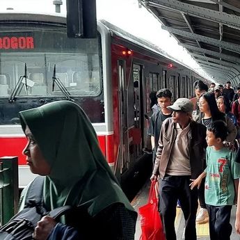 Evakuasi KRL Selesai, Perjalanan Commuter Line Bogor Kembali Normal