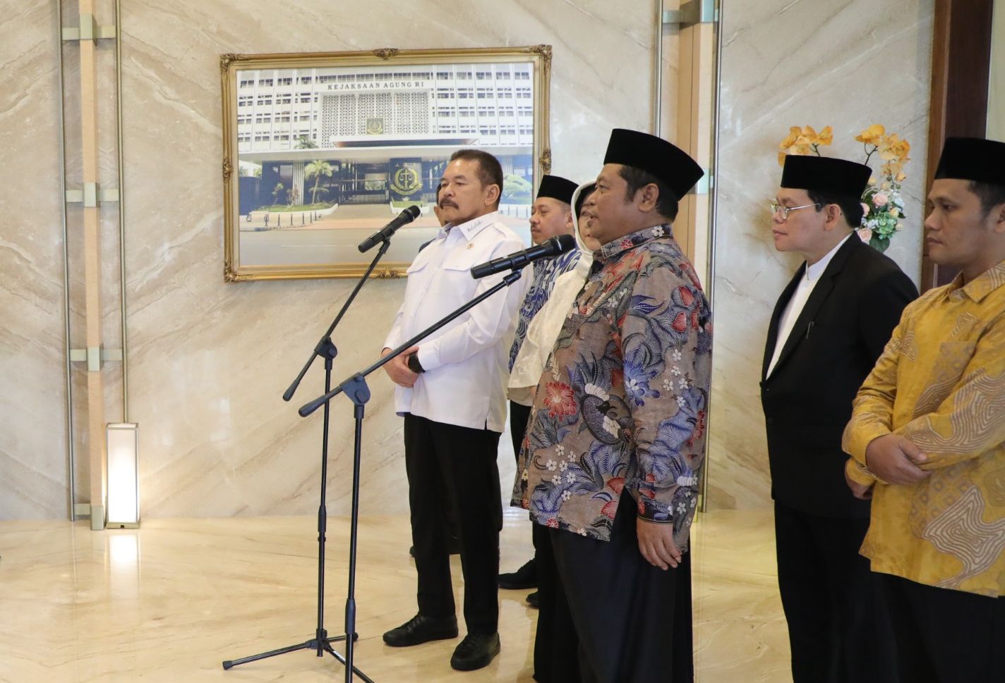 Pengurus Pusat MUI Temui Jaksa Agung  <b>(Kejagung/ ntvnews.id)</b>