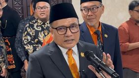 Suhud Alynudin resmi mengemban amanah sebagai Ketua DPRD DKI Jakarta untuk sisa masa jabatan 2024-2029 setelah dilantik dalam Rapat Paripurna DPRD DKI Jakarta pada Senin, 8 Juni 2026. Politikus Fraksi PKS tersebut menggantikan Khoirudin.