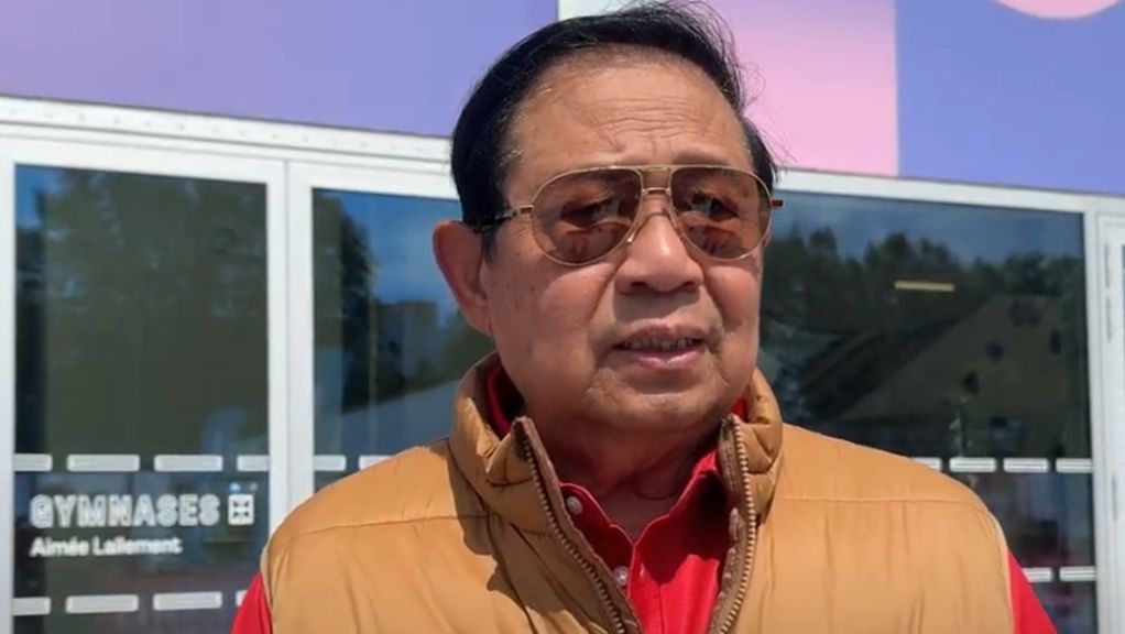 Presiden ke-6 RI, Susilo Bambang Yudhoyono menyaksikan langsung perjuangan ganda putra Indonesia di Olimpiade Paris 2024 <b>(NOC Indonesia)</b>