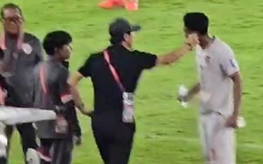 Ferdinan dijewer Shin Tae-yong pada pertandingan Indonesia melawan Arab Saudi <b>(NTVNews.id)</b>