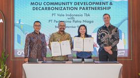 PT Pertamina Patra Niaga bersama PT Vale Indonesia Tbk menjalin kemitraan strategis dalam penyediaan bahan bakar ramah lingkungan pemanfaatan produk Hydrotreated Vegetable Oil (HVO) yaitu Pertamina Renewable Diesel.