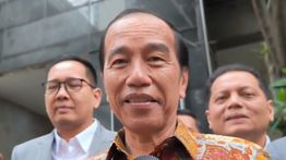 Canda Jokowi Saat Hadiri Reuni Fakultas Kehutanan UGM: Jangan Senang Dulu, Ijazah Saya Masih Diragukan
