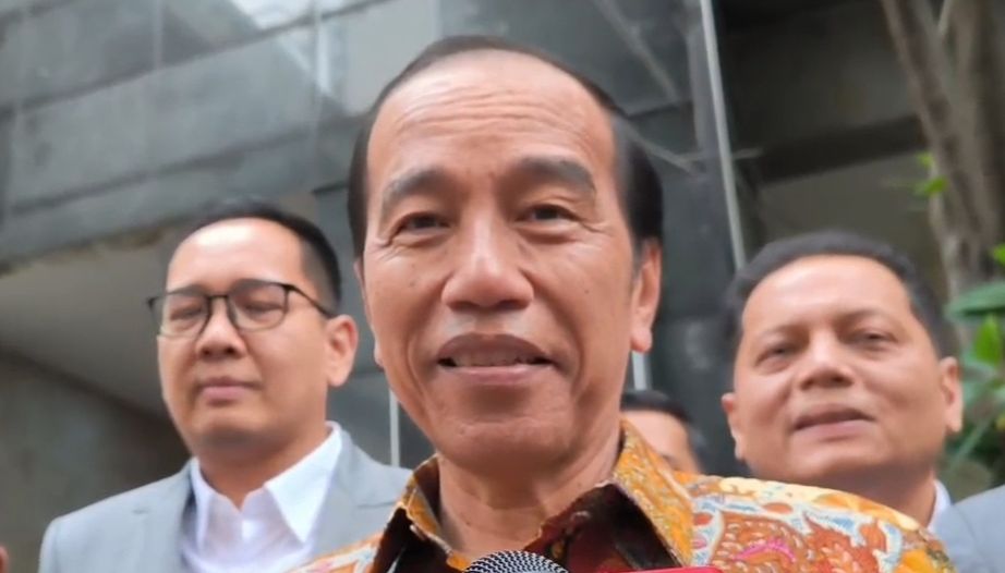 Jokowi Laporkan tudingan Ijazah Palsu ke Polda Metro Jaya  <b>(NTVNews)</b>