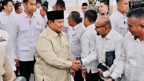 Kamar Dagang dan Industri (Kadin) Indonesia, James Riady, menilai kepemimpinan Presiden memiliki arah yang visioner, strategis, serta ditopang keberanian mengambil terobosan dan kecepatan dalam mengeksekusi kebijakan