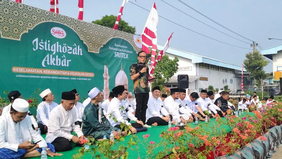 Wakil Menteri Ketenagakerjaan RI, Immanuel Ebenezer Geru.ngan, menegaskan bahwa tidak akan ada pemutusan hubungan kerja (PHK) di perusahaan Sritex.