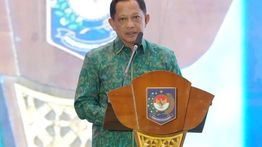 Mendagri Minta Pemda Siaga Dampak Abu Anak Krakatau, Masyarakat Diimbau Pakai Masker
