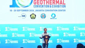 Menteri Energi dan Sumber Daya Mineral (ESDM) Bahlil Lahadalia menyampaikan akan memangkas syarat-syarat untuk mendorong investasi energi baru terbarukan (EBT) di Indonesia.