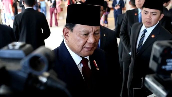 Presiden Prabowo Subianto saat menyampaikan pernyataan kepada awak media di sela kegiatan menghadiri acara Konferensi Tingkat Tinggi (KTT) G20 di Brasil, Minggu (17/11/2024). 