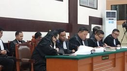Kronologi Dokter Tifa Didakwa dalam Kasus Tuduhan Ijazah Palsu Jokowi