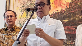 Menteri Koordinator Pembangunan Manusia dan Kebudayaan (Menko PMK), Pratikno, menyatakan bahwa pemerintah akan merelokasi korban kebakaran di kawasan Kebun Kosong, Kemayoran, Jakarta, ke rumah susun sebagai langkah jangka pendek.