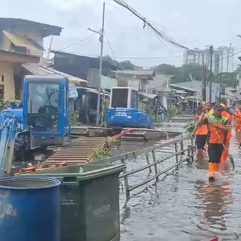 Banjir di Rawa Indah Jakut Hambat Normalisasi Kali Cakung