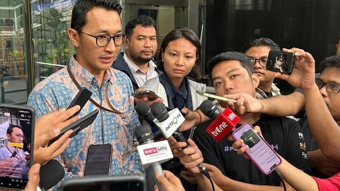 Juru Bicara Komisi Pemberantasan Korupsi Budi Prasetyo memberikan keterangan di Gedung Merah Putih KPK, Jakarta, Rabu, 14 Januari 2026. (ANTARA/Rio Feisal)