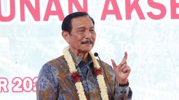 Luhut Resmikan Bandara Dhoho Kediri Jelang Akhir Jabatan, Beri Kesan Begini