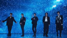 Grup vokal asal Taiwan F4 yang terdiri dari Jerry Yan, Vanness Wu, dan Vic Chou mengumumkan rencana menggelar konser reuni di Jakarta pada Mei 2026.