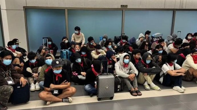 Kementerian Luar Negeri (Kemlu) RI kembali memfasilitasi pemulangan 91 WNI dari Myawaddy, Myanmar, Jumat (30/1/2026)