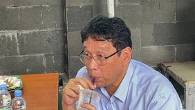 Menteri Keuangan (Menkeu) Purbaya Yudhi Sadewa menegaskan bahwa pemerintah tetap mempertahankan pagu anggaran program Makanan Bergizi Gratis (MBG) sebesar Rp335 triliun untuk tahun 2026.
