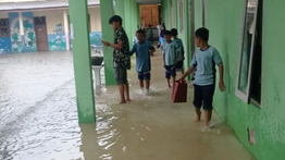 Hujan Lebat Selama 3 Jam, Pemukiman di Lebak, Banten Banjir