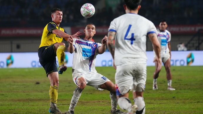 Oxford United kalah 1-2 dari Port FC pada final Piala Preisden 2025.