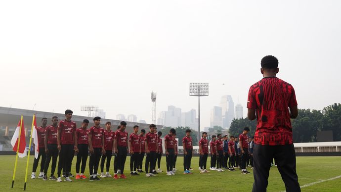 Timnas Indonesia U-20 menggelar upaca peringatan HUT RI ke-79