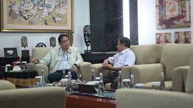 Menteri Keuangan Purbaya Yudhi Sadewa menerima Ketua Yayasan Peduli Timor Barat (YPTB), Ferdi Tanoni, membahas salah satu peristiwa lingkungan terbesar yang pernah mengguncang kawasan tersebut, yakni tumpahan minyak Montara pada tahun 2009.