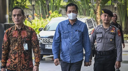 Selain Bupati Muara Enim, 3 Orang Lainnya Juga Jadi Tersangka Suap Pengadaan
