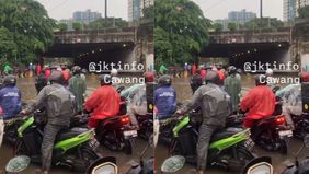 Beredar video memperlihatkan kondisi Jalan Cawang menuju Cililitan lumpuh total setelah diterjang banjir cukup tinggi. Hal tersebut menjadi viral di media sosial.