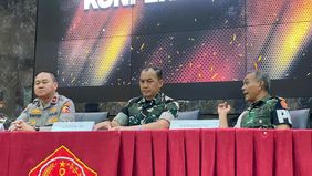 Kepala Pusat Penerangan (Kapuspen) TNI Brigjen (Mar) Freddy Ardianzah meluruskan isu yang beredar terkait adanya anggota Badan Intelijen Strategis (BAIS) TNI yang disebut ditangkap oleh Brimob Polri. 
