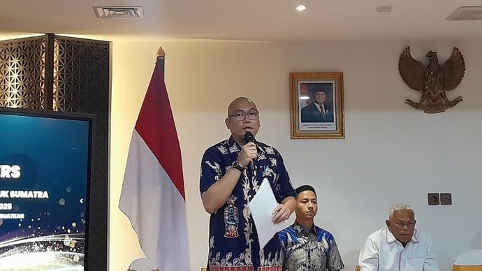 Yudha Permana saat konferensi pers di Gedung DPRD DKI Jakarta