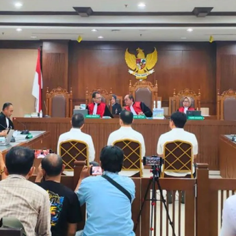 Bos Blueray Cargo Didakwa Suap Rp63,15 Miliar ke Pejabat Bea Cukai
