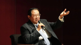 Presiden ke-6 Republik Indonesia Susilo Bambang Yudhoyono (SBY) menegaskan bahwa keberhasilan pembangunan di era ketidakpastian global tidak lagi dapat diukur hanya dari tingginya angka pertumbuhan ekonomi. 