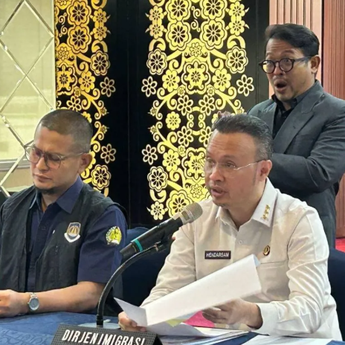 Imigrasi Identifikasi 15 Sponsor di Balik 320 WNA Terduga Sindikat Judi Online Internasional