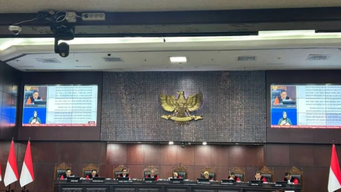Sembilan Hakim Konstitusi menggelar sidang pengucapan putusan atau ketetapan di ruang sidang pleno gedung I Mahkamah Konstitusi, Jakarta, Senin (25/5/2026). ANTARA/Laily Rahmawaty