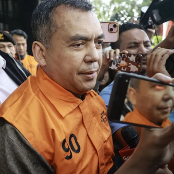 KPK Tahan Wamen Imipas Silmy Karim dan Tujuh ASN dalam Kasus Dugaan Pemerasan Dokumen Keimigrasian