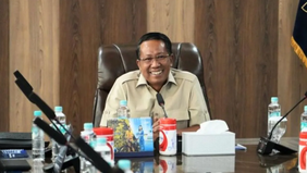 Menteri Hukum Supratman Andi Agtas memanfaatkan media sosial sebagai sarana untuk menerima langsung berbagai keluhan masyarakat terkait pelayanan publik di lingkungan Kementerian Hukum.