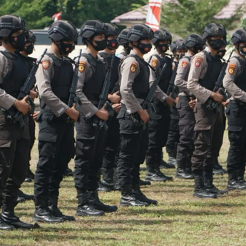 DPR Sahkan Revisi UU Polri, Atur Batas Usia Pensiun hingga Penguatan Kompolnas