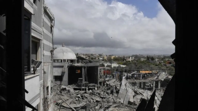 Kerusakan parah akibat serangan udara Israel terhadap pusat kesehatan milik Otoritas Kesehatan Islam (Hayaa) di daerah Al-Mashouk dekat kota Tyre di selatan Lebanon, Rabu (20/5/2026). ANTARA/Anadolu/am.