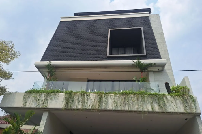 Rumah Asap Kronologi Kebakaran Rumah Anggota BPK Haerul Saleh, Berawal dari Asap ...
