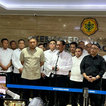 Mentan Akan Periksa Sekitar 300 Perusahaan Sawit yang Belum Sesuaikan Harga TBS