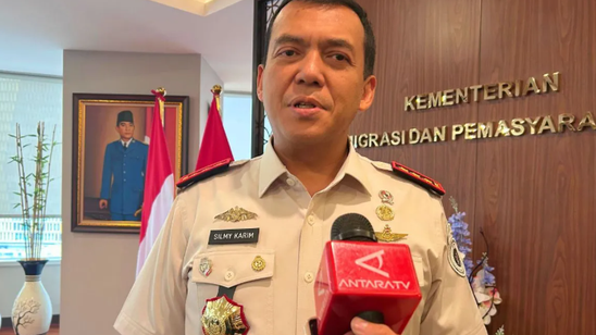 KPK Buru Wamen Imigrasi Silmy Karim Terkait OTT Imigrasi Jakarta Barat