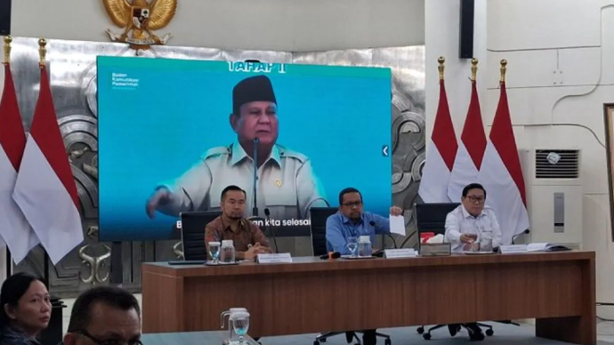 Kepala Bakom RI Muhammad Qodari (tengah) dalam konferensi pers di Jakarta pada Rabu (13/5/2026) ANTARA/Lintang Budiyanti Prameswari