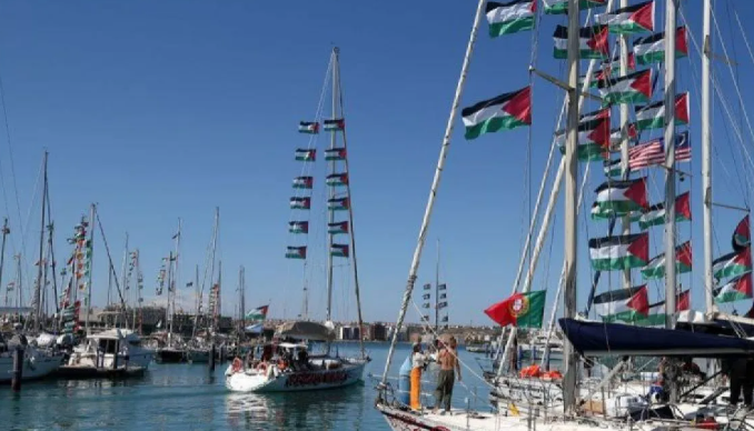 Armada Global Sumud Flotilla 2026 Spring Mission saat berangkat dari marina di Augusta, Pulau Sisilia, Italia, pada Minggu (26/4/2026). (ANTARA/Anadolu/Bar?? Se&ccedil;kin/pri) <b>(Antara)</b>