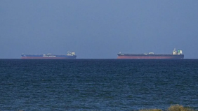 Iran memperkenalkan mekanisme baru bagi kapal yang melintasi Selat Hormuz dengan mewajibkan izin dari otoritas setempat, sebagaimana dilaporkan Press TV, Selasa, 5 Mei 2026.