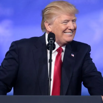 Pengadilan AS Izinkan Sementara Tarif Impor Global 10 Persen Trump Berlaku