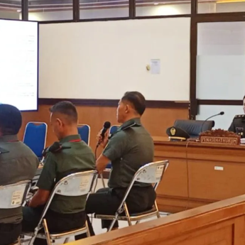 Terdakwa Kasus Penculikan dan Pembunuhan Kacab Bank Menangis Minta Maaf di Persidangan