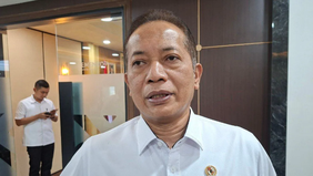 Menteri Kementerian Koperasi Ferry Juliantono menyampaikan pemerintah merencanakan peluncuran operasional 1.000 Koperasi Desa/Kelurahan Merah Putih pada 16 Mei 2026 yang dijadwalkan akan diresmikan langsung oleh Presiden Prabowo Subianto.