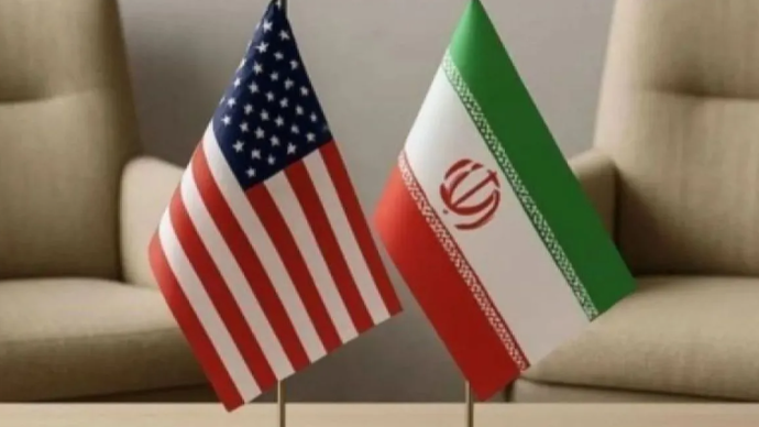 Ilustrasi - Bendera Iran dan Amerika Serikat. (ANTARA/Anadolu/py.)